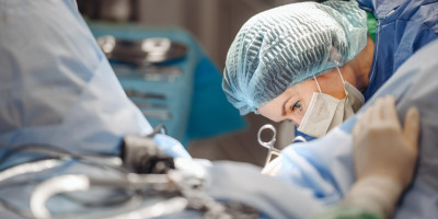 Пацієнтка, 40 років — маткові кровотечі, підозра на поліп ендометрію.